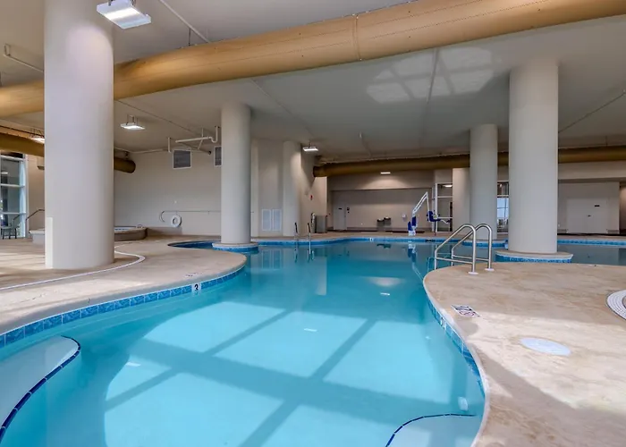 Phoenix Gulf Towers 2407 Apartment